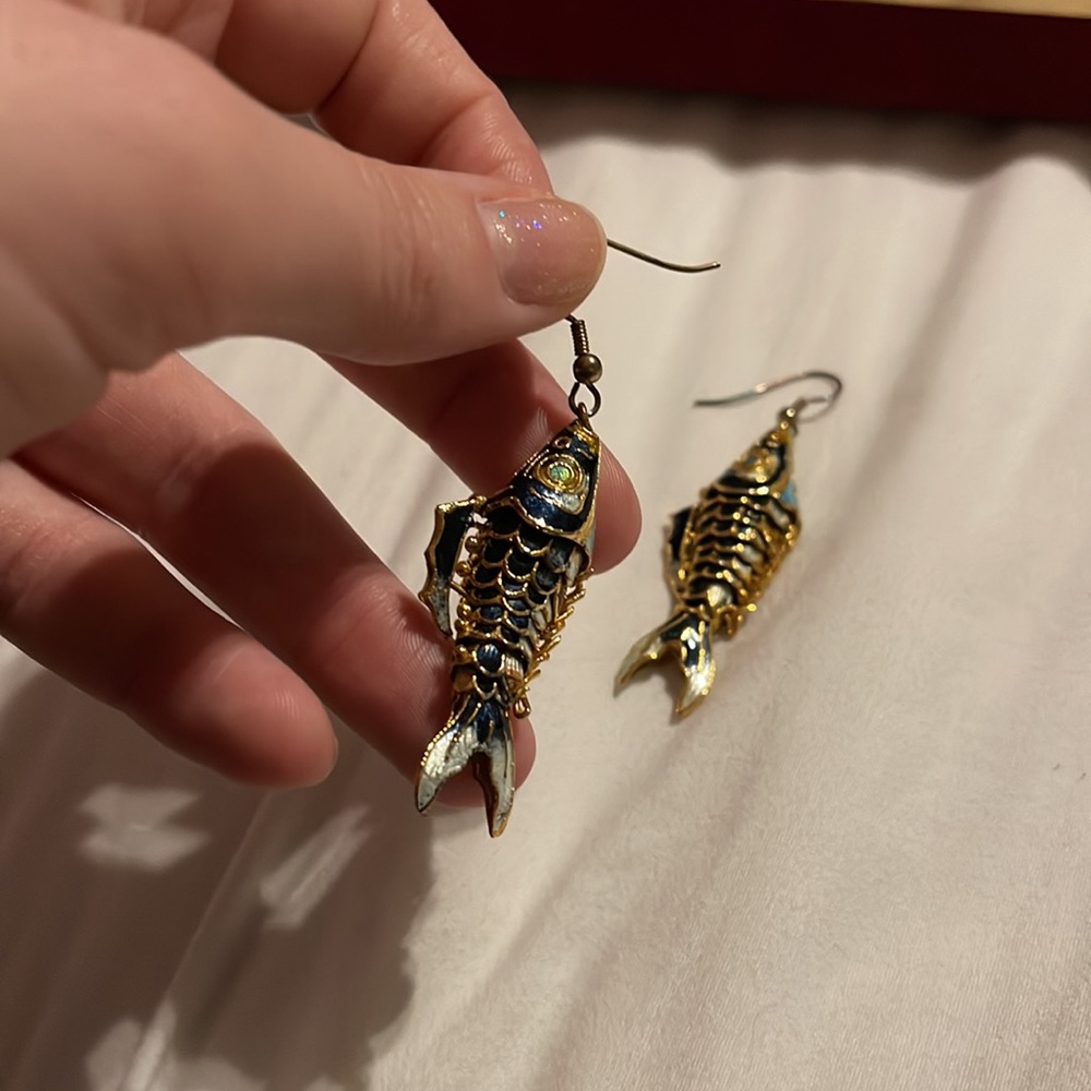Fish earrings - Picture 2 of 5